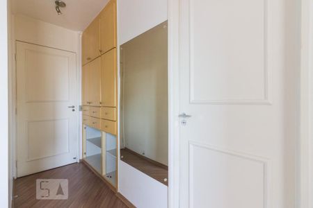 Apartamento à venda com 120m², 3 quartos e 1 vaga Apartamento à venda com 120m², 3 quartos e 1 vagaSuite