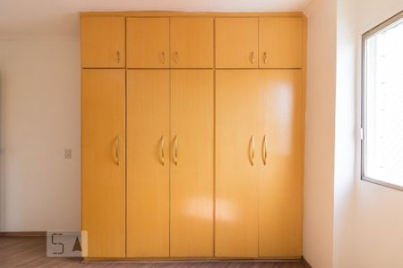 Apartamento à venda com 120m², 3 quartos e 1 vaga Apartamento à venda com 120m², 3 quartos e 1 vagaQuarto 1