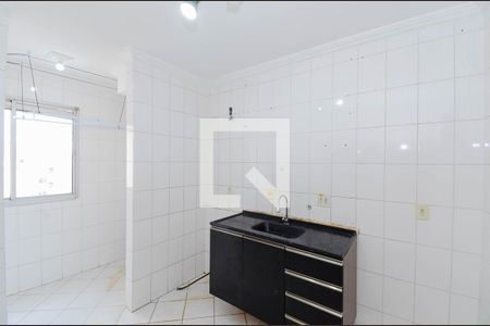 Apartamento para alugar com 78m², 3 quartos e 2 vagas Apartamento para alugar com 78m², 3 quartos e 2 vagasCozinha