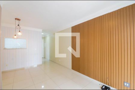 Sala de apartamento para alugar com 3 quartos, 78m² em Jardim Flor da Montanha, Guarulhos