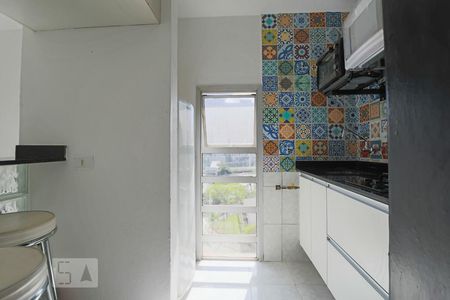 Cozinha de apartamento para alugar com 1 quarto, 33m² em Bela Vista, São Paulo