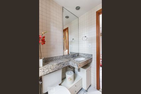 Apartamento para alugar com 85m², 3 quartos e 1 vaga Apartamento para alugar com 85m², 3 quartos e 1 vagaBanheiro Suíte 1