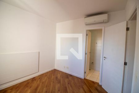 Suíte 1 de apartamento para alugar com 3 quartos, 157m² em Parque Colonial, São Paulo