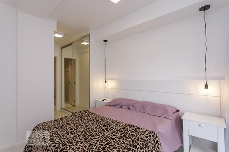 Apartamento à venda com 70m², 2 quartos e 1 vagaSuíte