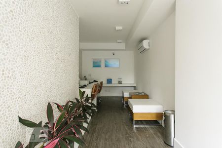 Apartamento à venda com 70m², 2 quartos e 1 vagaSala de computador