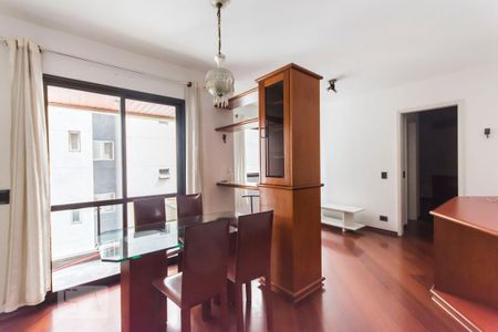 Apartamento para alugar com 1 quarto, 50m² em Vila Olímpia, São Paulo