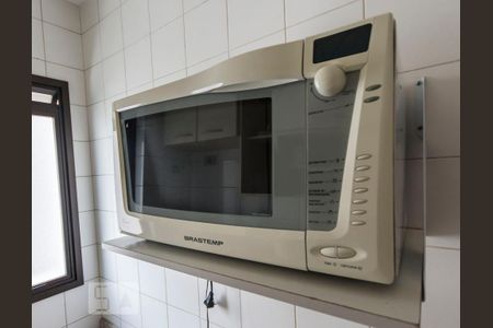 Cozinha de apartamento para alugar com 1 quarto, 50m² em Vila Olímpia, São Paulo