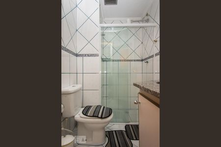 Banheiro de apartamento à venda com 2 quartos, 73m² em Olímpico, São Caetano do Sul