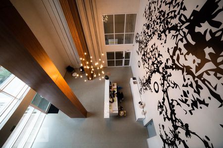 Apartamento para alugar com 68m², 2 quartos e 1 vagaHall social