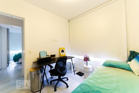 Apartamento para alugar com 68m², 2 quartos e 1 vagaQuarto