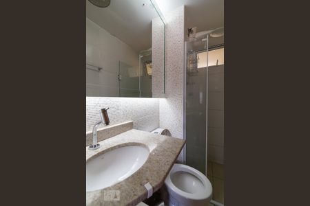 Banheiro de apartamento à venda com 2 quartos, 50m² em Vila Mariana, São Paulo