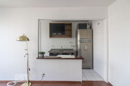 Cozinha de apartamento para alugar com 1 quarto, 38m² em Consolação, São Paulo
