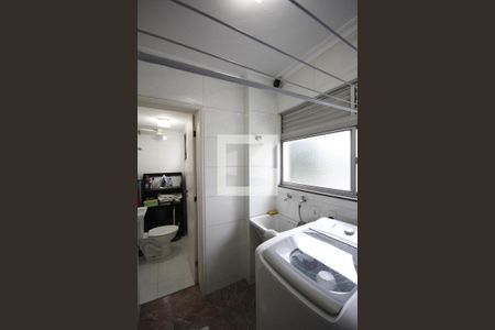 Apartamento à venda com 83m², 3 quartos e 1 vagaÁrea de Serviço