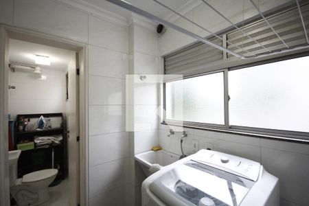 Apartamento à venda com 83m², 3 quartos e 1 vagaÁrea de Serviço