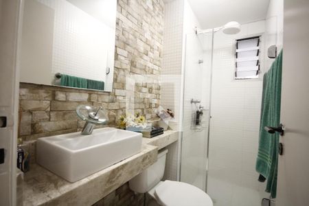 Apartamento à venda com 83m², 3 quartos e 1 vagaBanheiro