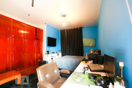 Casa à venda com 890m², 5 quartos e 5 vagasSuíte 1