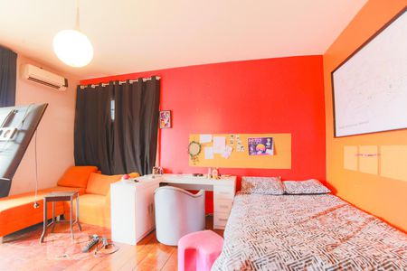 Casa à venda com 890m², 5 quartos e 5 vagasSuíte 3