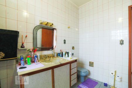 Casa à venda com 890m², 5 quartos e 5 vagasSuíte 2