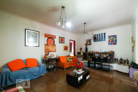 Casa à venda com 890m², 5 quartos e 5 vagasHall quartos