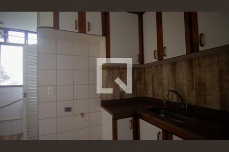 Apartamento para alugar com 92m², 3 quartos e 2 vagasCozinha e Área de Serviço