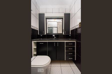 Banheiro de apartamento para alugar com 3 quartos, 129m² em Santo Antônio, São Caetano do Sul