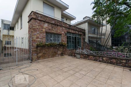 Casa à venda com 330m², 4 quartos e 2 vagasVaranda