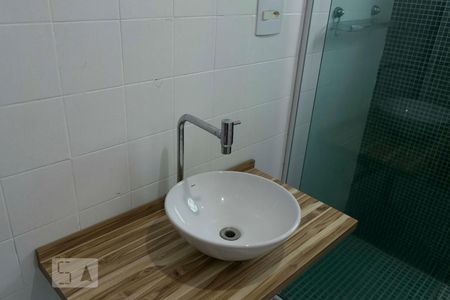 Banheiro (Torneira) de apartamento à venda com 1 quarto, 50m² em Vila Mariana, São Paulo