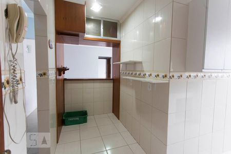 Cozinha de apartamento para alugar com 2 quartos, 65m² em Santa Rosa, Niterói