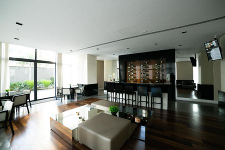 Apartamento à venda com 97m², 2 quartos e 2 vagasHall Social