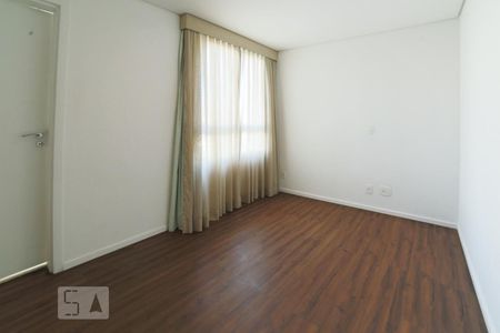 Apartamento à venda com 97m², 2 quartos e 2 vagasSuíte 1