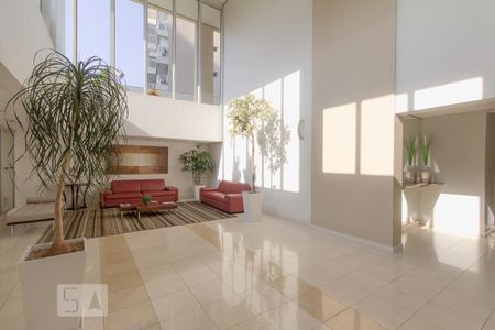 Hall social de apartamento à venda com 3 quartos, 70m² em Vila Nair, São Paulo