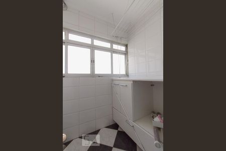 Área de serviço de apartamento à venda com 3 quartos, 70m² em Vila Nair, São Paulo
