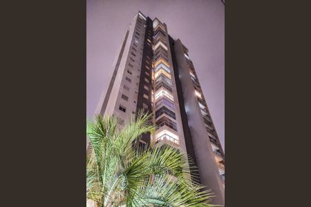 Apartamento à venda com 158m², 3 quartos e 2 vagasFachada