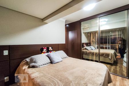 Apartamento à venda com 158m², 3 quartos e 2 vagasSuíte 1