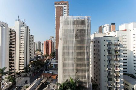 Vista de apartamento para alugar com 3 quartos, 200m² em Indianópolis, São Paulo