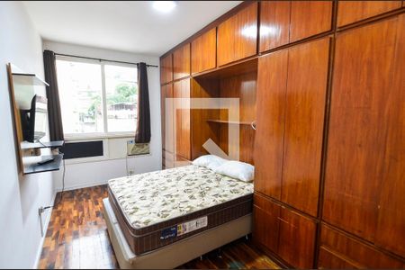 Quarto 1 de apartamento para alugar com 2 quartos, 65m² em Estácio, Rio de Janeiro