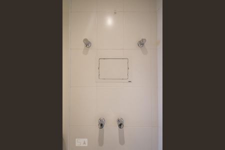 Banheiro de kitnet/studio para alugar com 1 quarto, 42m² em Anchieta, São Bernardo do Campo