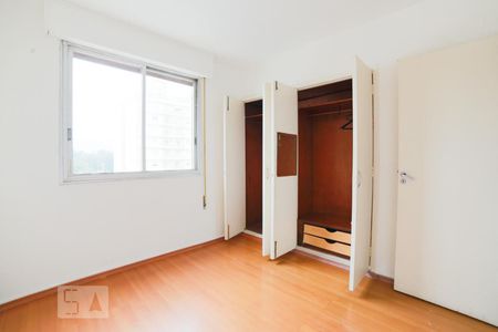 Quarto 1 de apartamento à venda com 2 quartos, 100m² em Santo Amaro, São Paulo