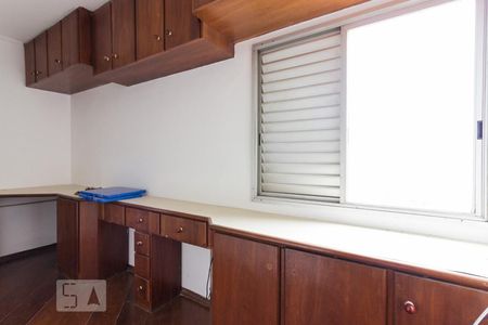 Quarto 1 de apartamento para alugar com 3 quartos, 75m² em Jardim Paraíso, São Paulo