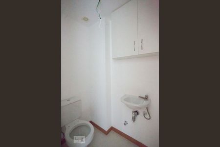 Lavabo de apartamento para alugar com 2 quartos, 89m² em Icaraí, Niterói