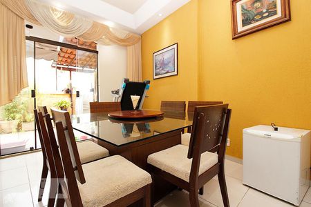 Sala de Jantar. de apartamento para alugar com 2 quartos, 120m² em Copacabana, Rio de Janeiro