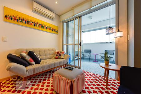 Sala de apartamento para alugar com 2 quartos, 56m² em Pinheiros, São Paulo