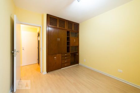 Quarto 1 de apartamento para alugar com 3 quartos, 102m² em Vila Sofia, São Paulo