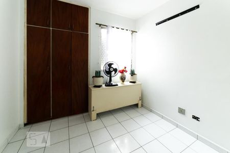 Apartamento para alugar com 70m², 3 quartos e sem vaga Apartamento para alugar com 70m², 3 quartos e sem vagaQuarto 2