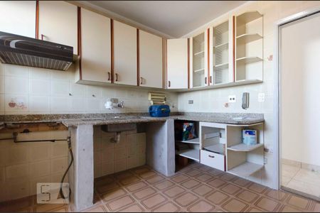 Cozinha de apartamento para alugar com 2 quartos, 72m² em Parada Inglesa, São Paulo