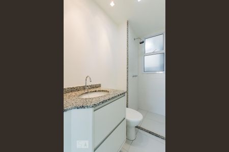 Banheiro de apartamento à venda com 2 quartos, 69m² em Jardim Chapadão, Campinas