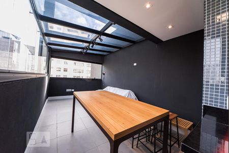 Studio para alugar com 52m², 1 quarto e 1 vaga Studio para alugar com 52m², 1 quarto e 1 vagaVaranda / Cozinha