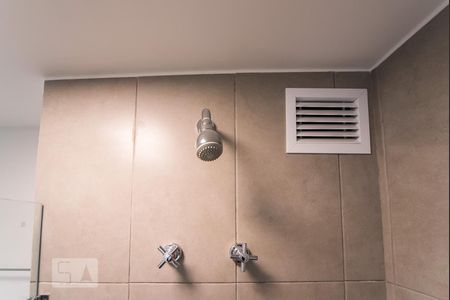 Studio para alugar com 52m², 1 quarto e 1 vaga Studio para alugar com 52m², 1 quarto e 1 vagaBanheiro