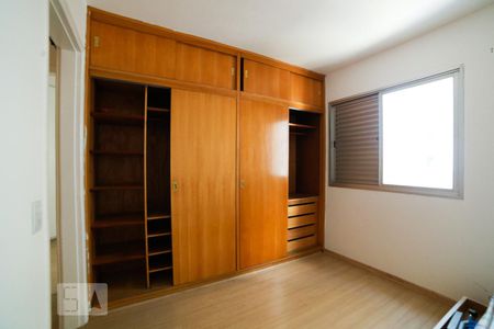 Apartamento para alugar com 64m², 2 quartos e 1 vagaQuarto 1