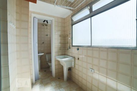 Apartamento para alugar com 64m², 2 quartos e 1 vagaÁrea de Serviço